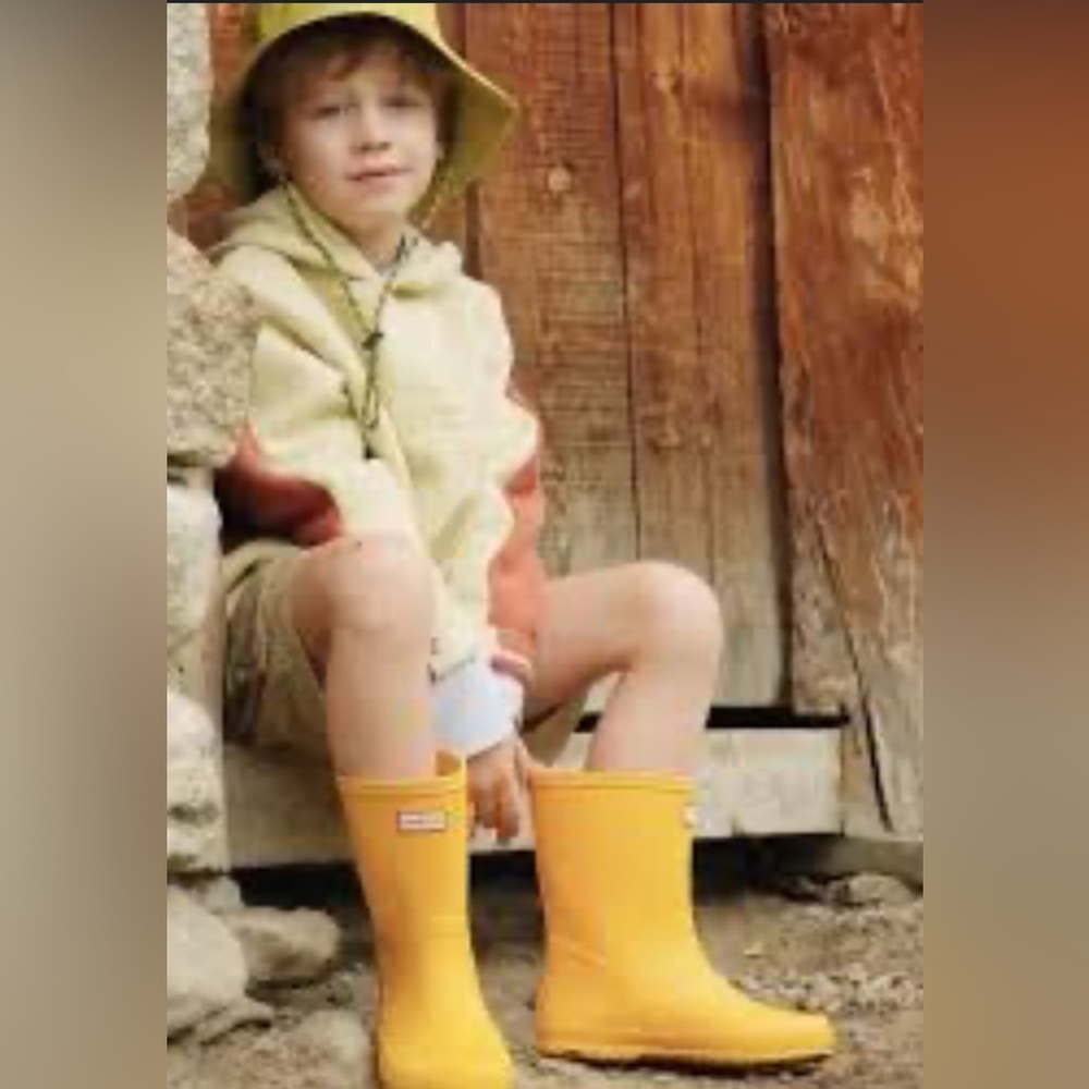 SOLD Hunter unisex children’s Play Boot in Orange - kids size US 2/UK 1 - Picture 7 of 14